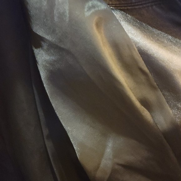 Di Capra International Lamb Leather Hooded Coat - Picture 12 of 16